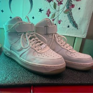 NIKE Iridescent Air Force 1 Size 8